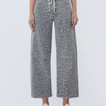 HIGH RISE DRAWSTRING GREY LEOPARD BARREL JEANS T7327GLP
