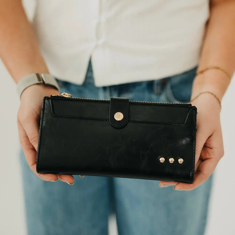 Carryall Wallet