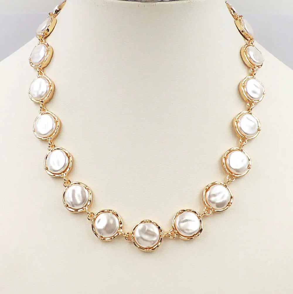 Freshwater Grace Necklace
