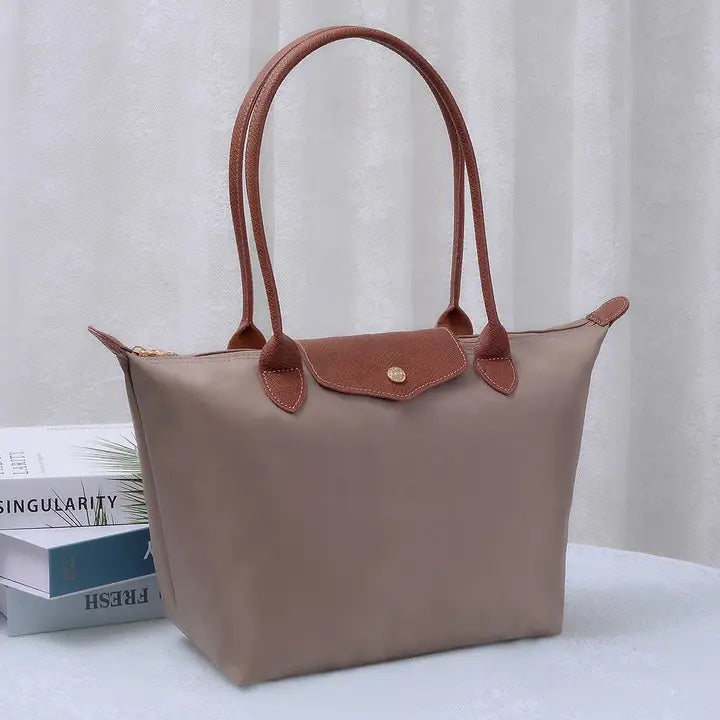 The Everyday Nylon Tote - Medium